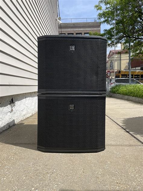 Electro Voice ETX 15SP 15 Powered Subwoofer Pair Reverb