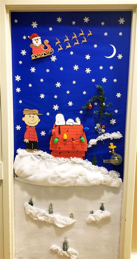 Charlie Browns Christmas Door Decoration Contest Christmas Door