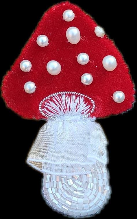 Стикер Брошь Мухомор