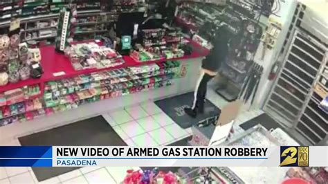 New Video Of Armed Gas Station Robbery Youtube