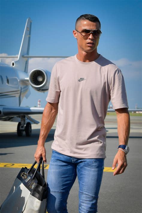 Football Is My Aesthetic Christiano Ronaldo Fashion Christiano Ronaldo Cristiano Ronaldo Style