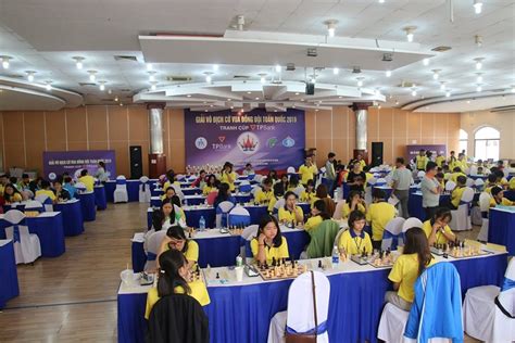 Hot girl Kim Phụng khiến cờ vua TP HCM ngậm trái đắng ở nội dung đồng đội nữ