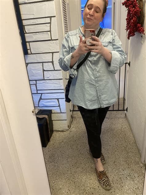 I like my vibe today : r/PlusSizeFashion