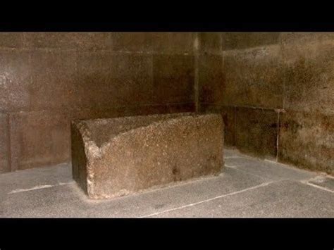 Sarcophagus of the great pyramid - Learn about one of the mysteries of ...