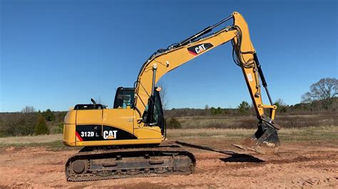 Almost New Year Caterpillar D Crawler Hydraulic Excavator With