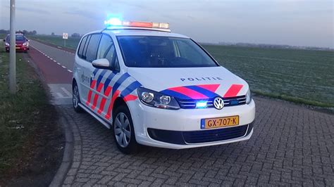 2x Politie En 1x Ambulance Met Spoed Naar Ongeval Gewandeweg Oss