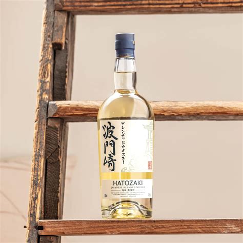 Hatozaki Blended Japanese Whisky Ml Hatozaki Akros Gr