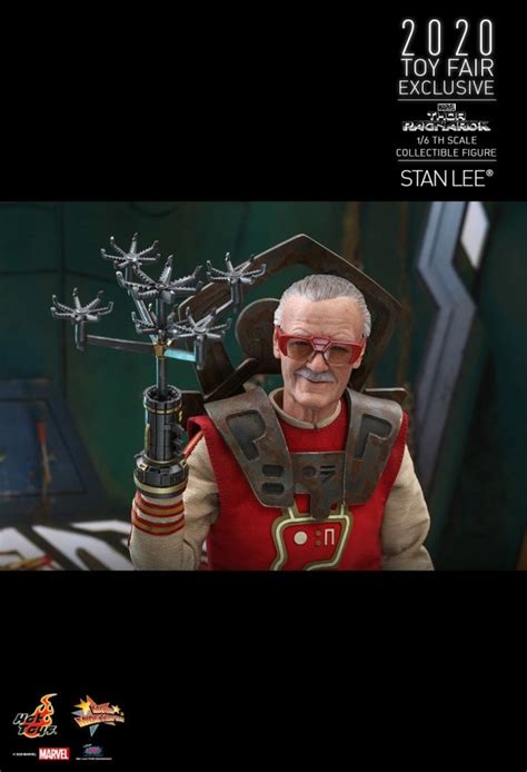 Stan Lee Aus Dem Film Thor Ragnarok Von Hot Toys Mms Toy Fairs Exclusive