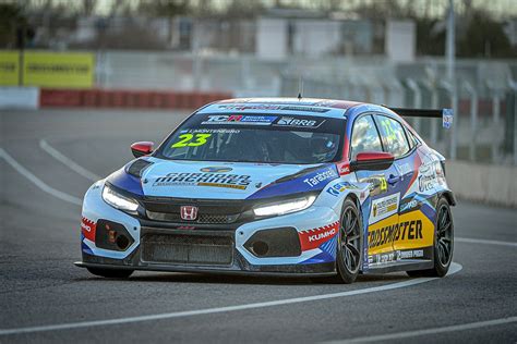 Velopark Ser Palco Do Tcr South America E Tcr Brasil