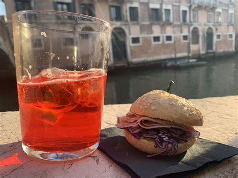 Venice Spritz Walking Tour With 4 Spritzes And Local Snacks Getyourguide