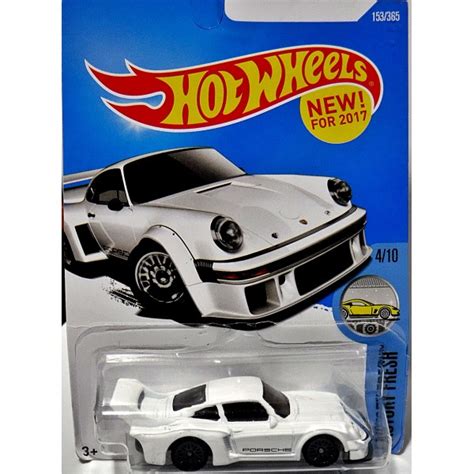 Hot Wheels - Porsche 935 - Global Diecast Direct