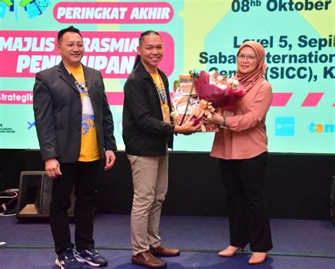 Yang Berhormat Datuk Dr Haji Mohd Ariffin Bin Datuk Haji Mohd Arif