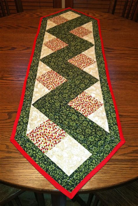 Zig Zag Runner Pixels Quilted Table Runners