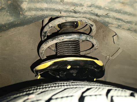 # 29 Замена передних стоек и подшипников ступиц — KIA Cerato (2G), 1,6 ...