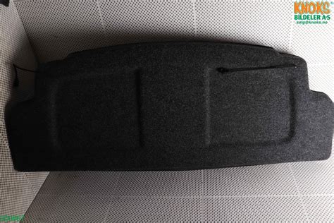 Hattehylle til Nissan Note, 2006-2013 (Type I)