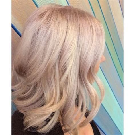 24 Champagne Blonde Hairstyles For Women Pretty Designs