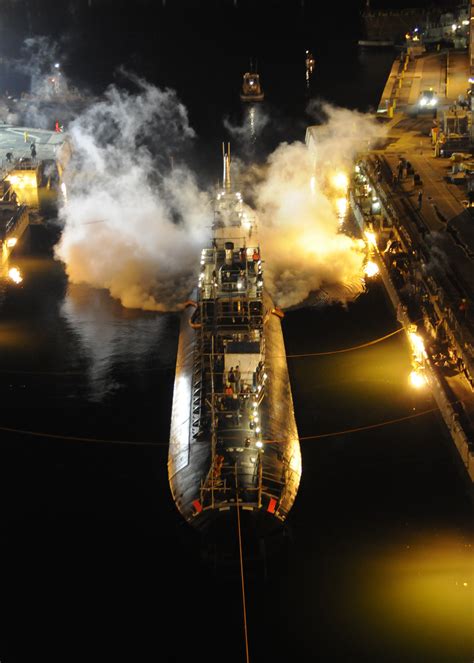 Navy To Decommission Fire Damaged Uss Miami Today Usni News