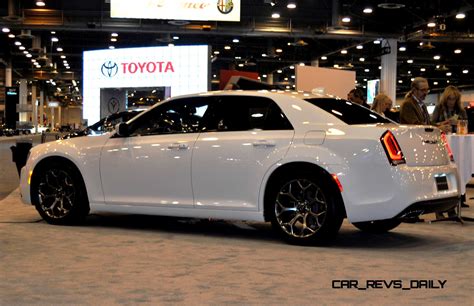 2015 Chrysler 300S