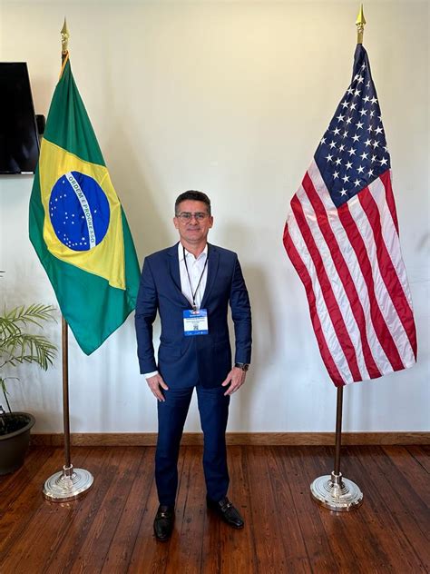 David Almeida Fala De Experi Ncias Adquiridas Nos Estados Unidos