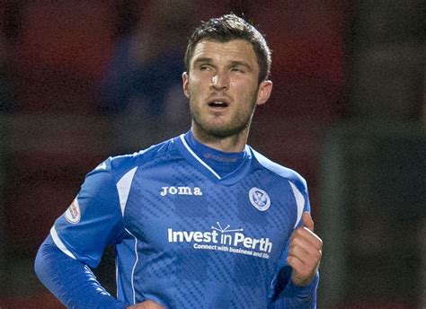 St Johnstone Striker John Sutton Joins St Mirren