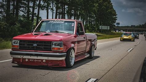 Drift Cars Go To The New Buc Ees Drifting A Ford Ranger And Dodge