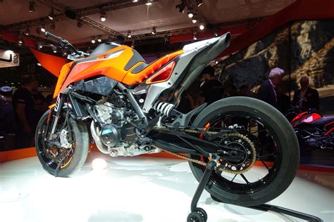 Up Close With The KTM 790 Duke Prototype