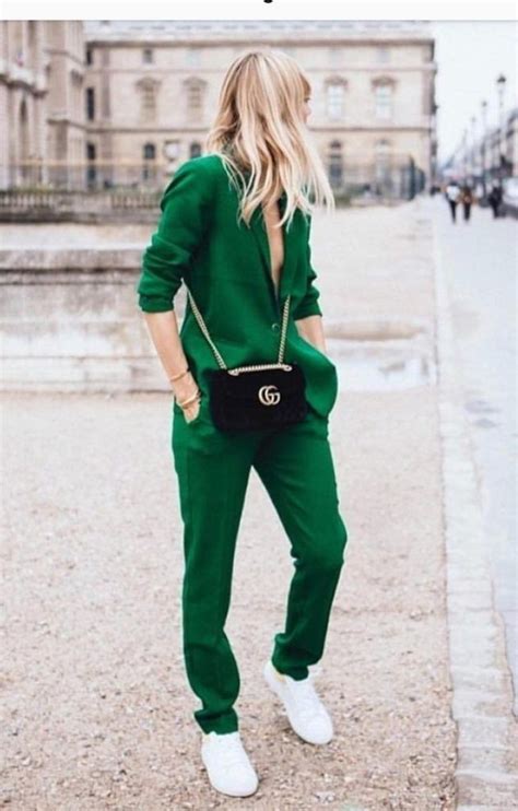 outfits en verde bosque para otoño invierno Ideas Bonitas Para