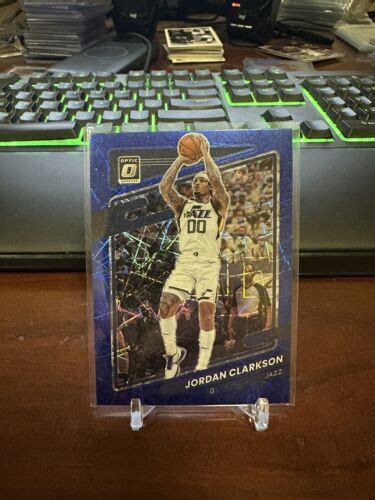 Donruss Optics Blue Prizm Card Jordan Clarkson Utah Jazz