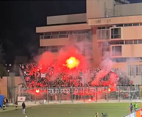 Tragedia In Basilicata Tre Tifosi Del Foggia Perdono La Vita Di