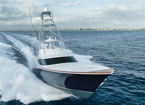 Hatteras Convertible Gt Yacht For Sale Ziggy Si Yachts