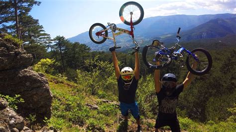 ДАУНХИЛЛ НА ДЕТСКИХ ВЕЛОСИПЕДАХ | ТОТАЛЬНОЕ УНИЧТОЖЕНИЕ - YouTube