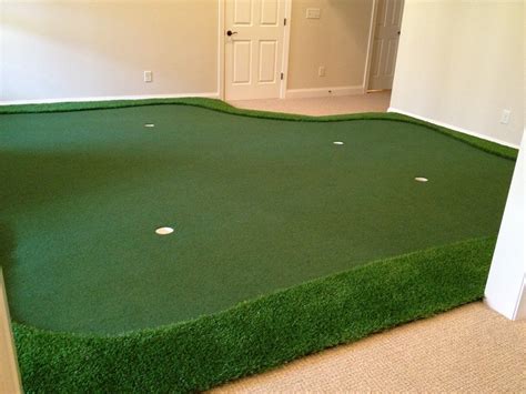 Custom Indoor Putting Greens