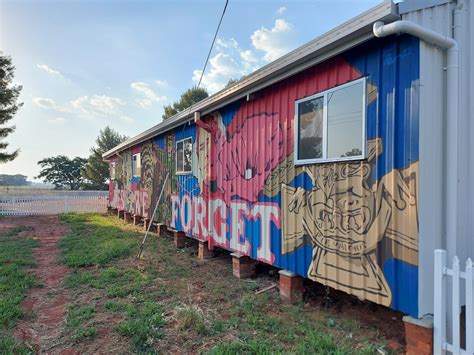 I was fortunate to be able to check out the newly refurbished tennis