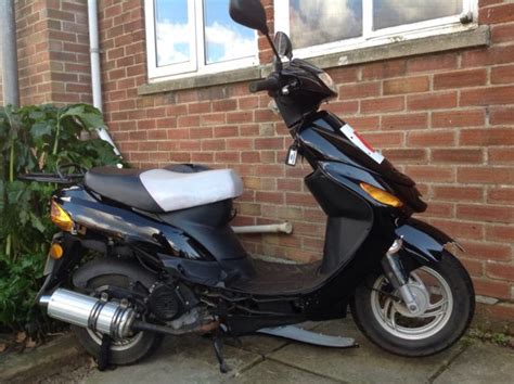direct bikes dbqt  cc scooter