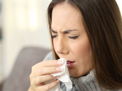 How To Stop A Runny Nose 10 Effective Home Remedies