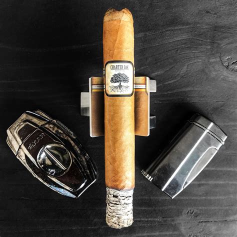 Cigar Accessories – Manessencials