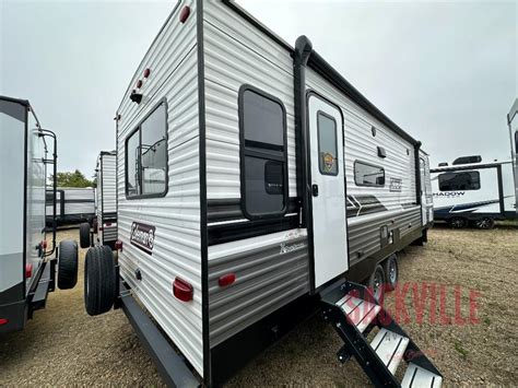 New 2022 Dutchmen RV Coleman Lantern Series 264RL Travel Trailer At