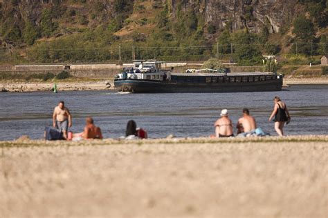 Rhine River Reopens In Germany For Vessels Moving Goods Upstream