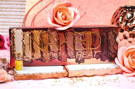 76 Revue Palette Naked HEAT URBAN DECAY MakeupByAzadig