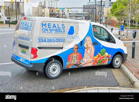 Meals On Wheels Delivery Van Hi Res Stock Photography And Images Alamy