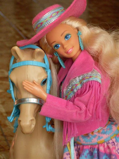 The 11 Hottest Runway Trends Inspired By 90s Barbies Barbie 90s