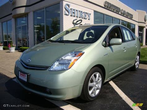 Silver Pine Mica Toyota Prius Hybrid Touring Photo