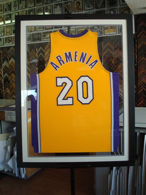 How To Frame A Jersey With A Picture At Larry Preston Blog