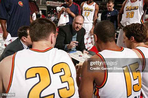 Joe Wolf Basketball Coach Photos and Premium High Res Pictures - Getty ...