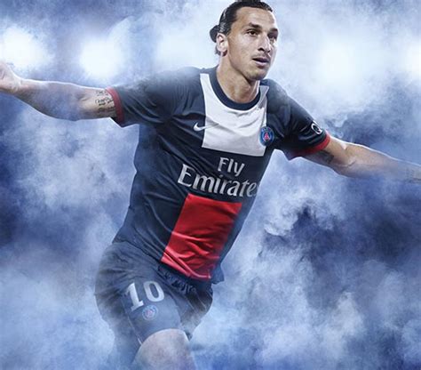 Officiel Le Maillot Domicile Du Psg