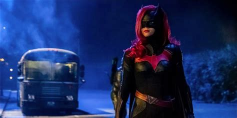 Batwoman Reveals Joker S Identity Is Connected To The Movies