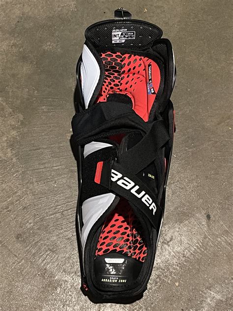 Bauer Vapor Hyperlite Shin Pads Sidelineswap