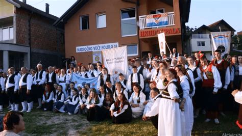 XII smotra folklora Nadiočko veče folklora Povezivanje i promocija