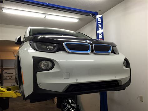 The Underbody Of The Bmw I3 Rex