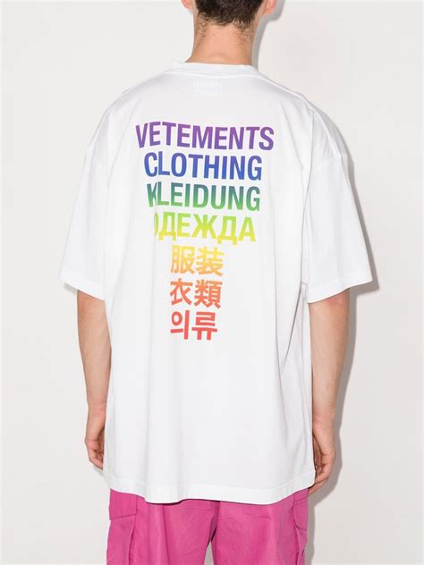 VETEMENTS logo-print T-shirt | Smart Closet